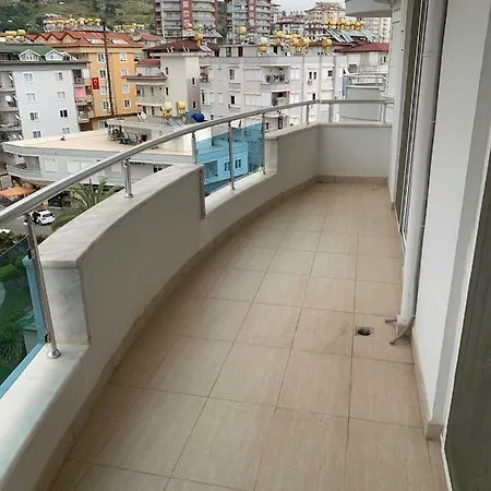 Banana Garden Luxury Comlex *