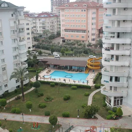 Banana Garden Luxury Comlex *